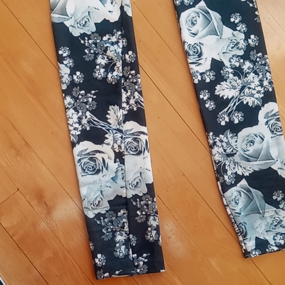 Leggings - Picture 7 of 7